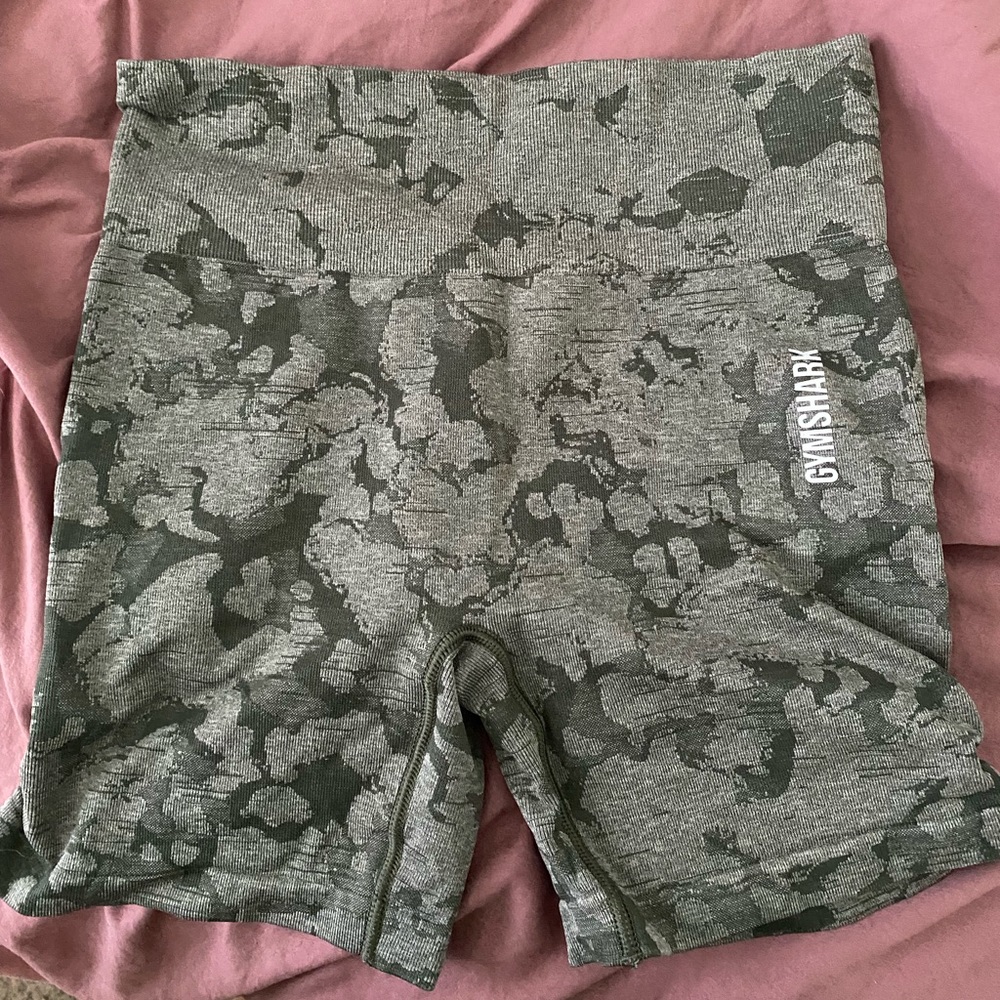 Gymshark camo shorts